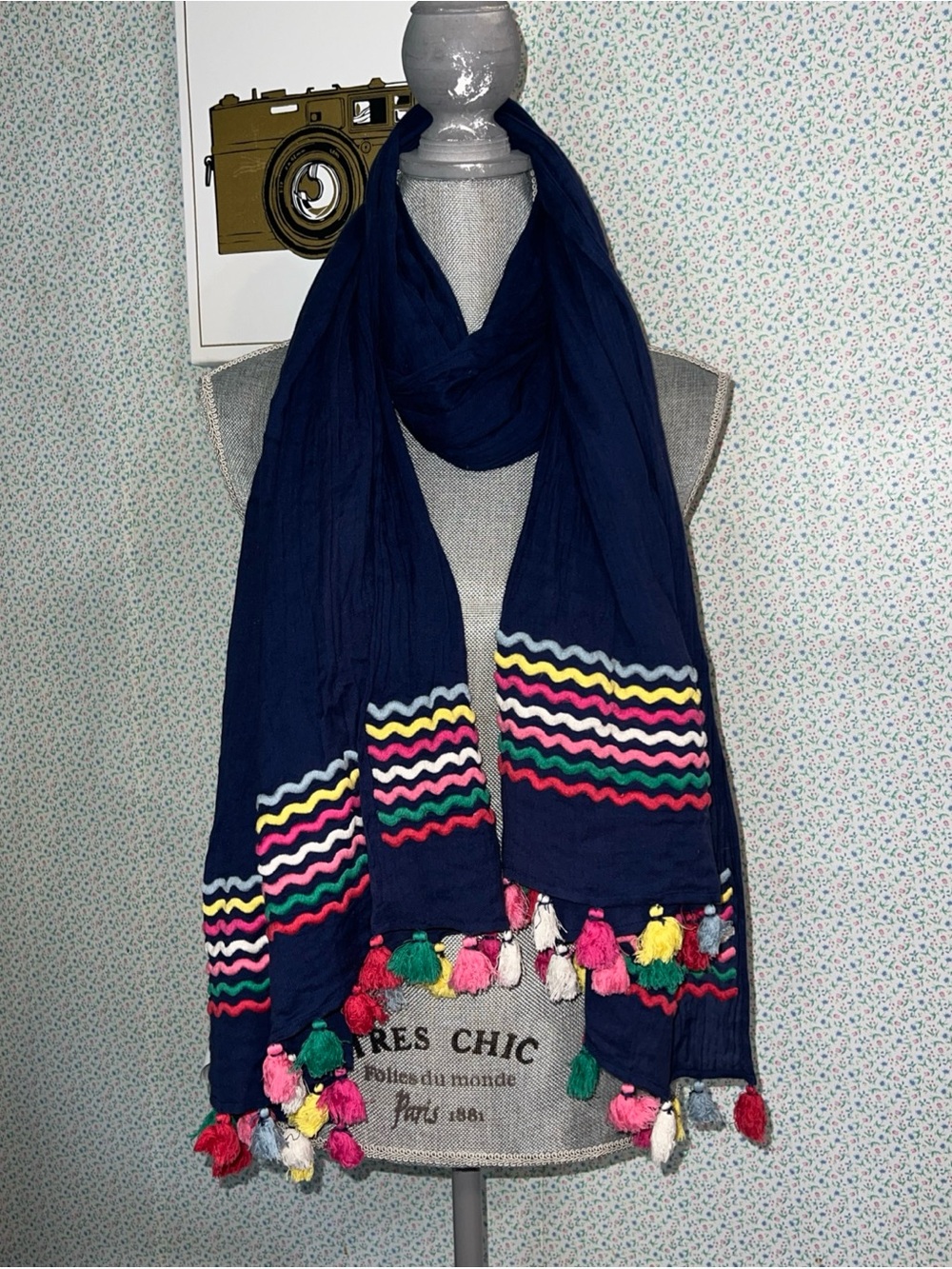 Cath Kinston Women's vibrant, multi-colored Edge tassels Long Scarf SUMMER